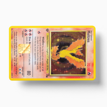 Pokemon Card Moltres (Holographic)