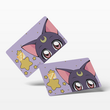 Peeking Luna (Holographic)